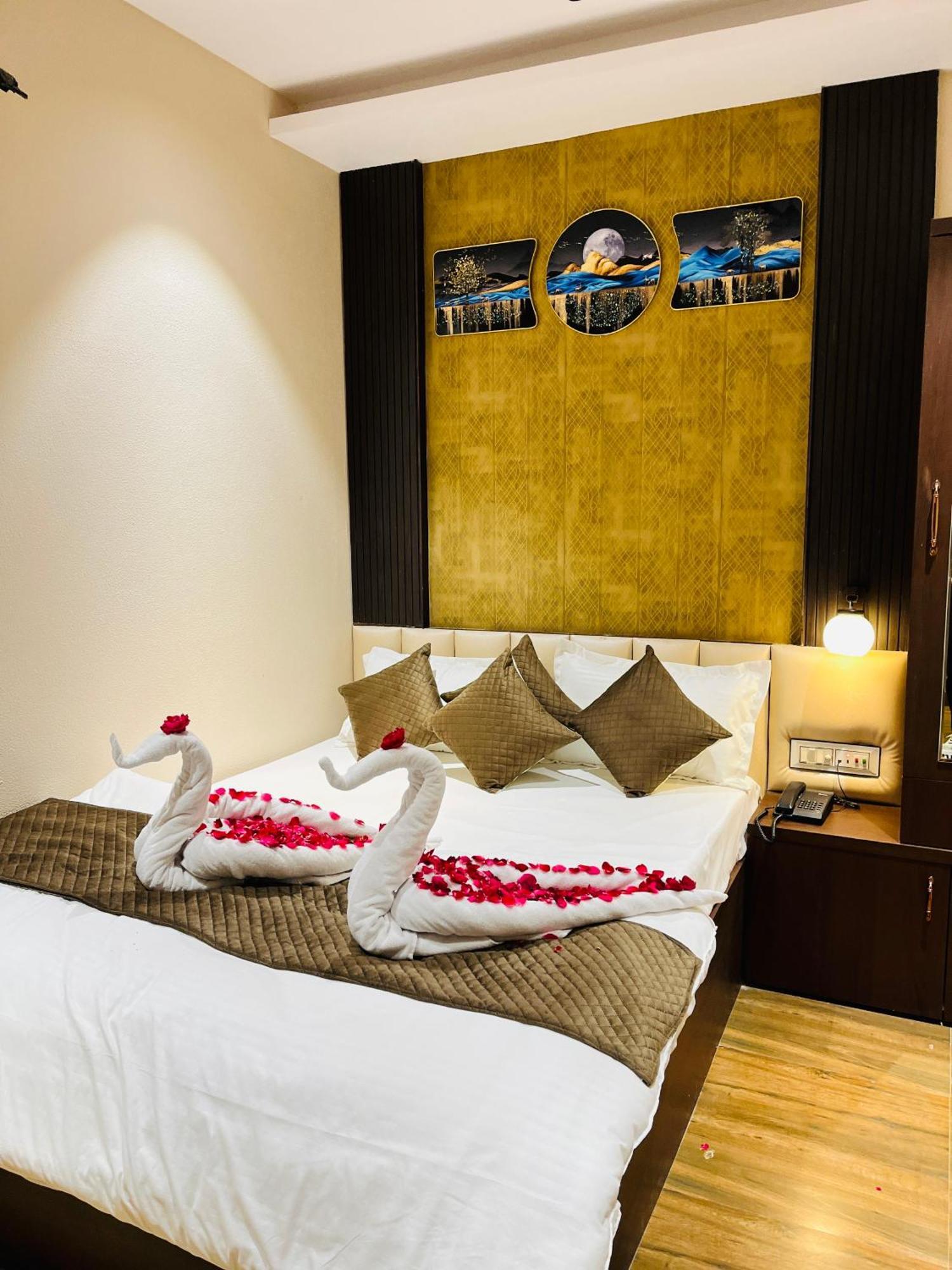 Shubh Laxmi Residence Ajmer Extérieur photo